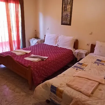 ραχη Gæstehus Kerasea (Karditsa)