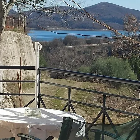 ραχη Gæstehus Kerasea (Karditsa)